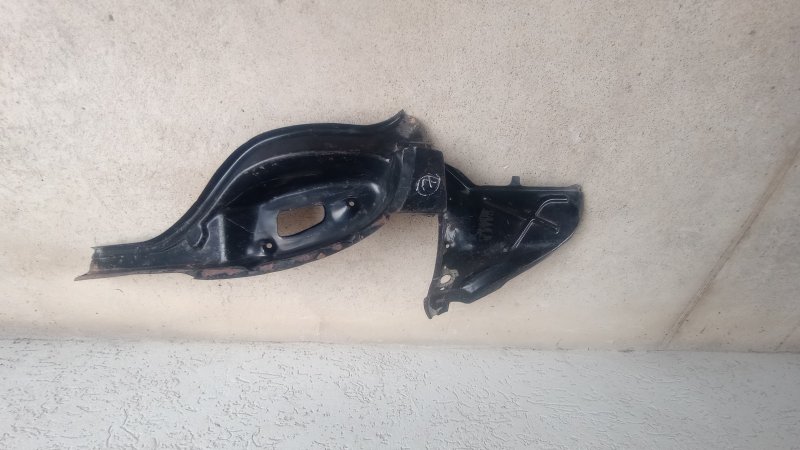 ALOJAMENTO LANTERNA ESQ CELTA RETALHO