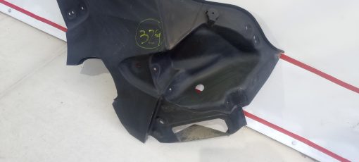 A LATERAL ESQ ONIX HATCH 2021/