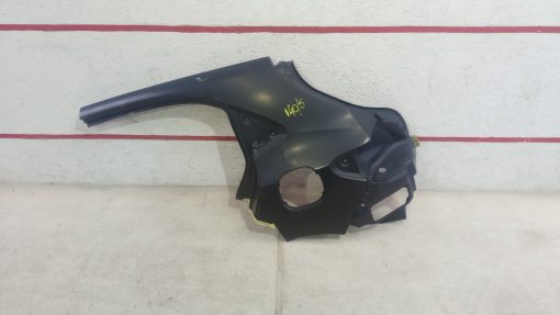 A LATERAL ESQ ONIX HATCH 2021/