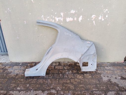 A LATERAL ESQ MEGANE SEDAN