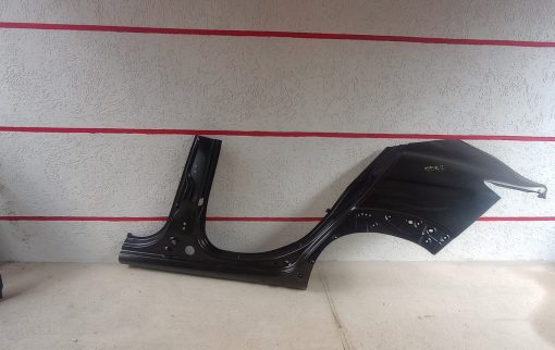 A LATERAL ESQ FASTBACK