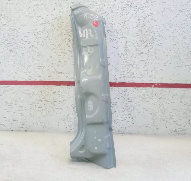 RETALHO COLUNA PORTA DIR HR