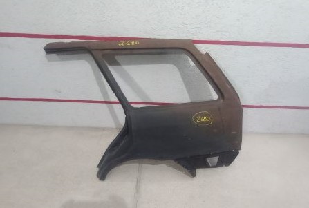 A LATERAL ESQ PARATI G4
