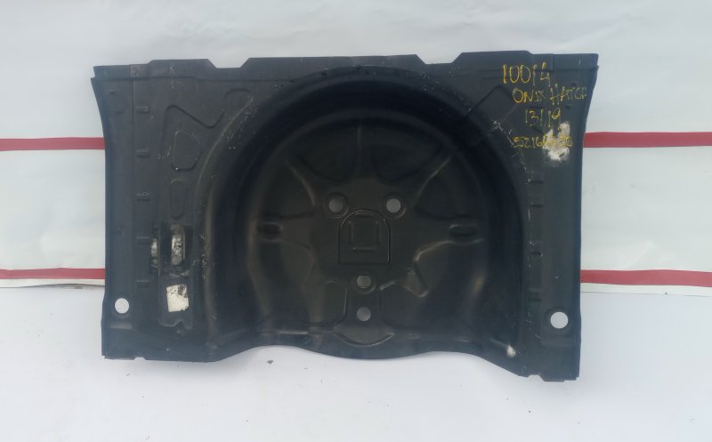 ASSOALHO PORTA MALAS ONIX HATCH 2013 /19